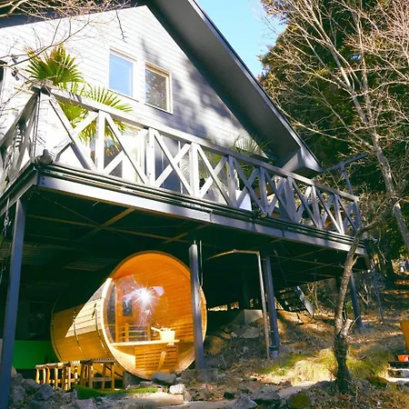 Appartement ペット可｜自然に囲まれながらサウナやbbq｜最大８名｜The No.10河口湖　 à Fujikawaguchiko Extérieur photo