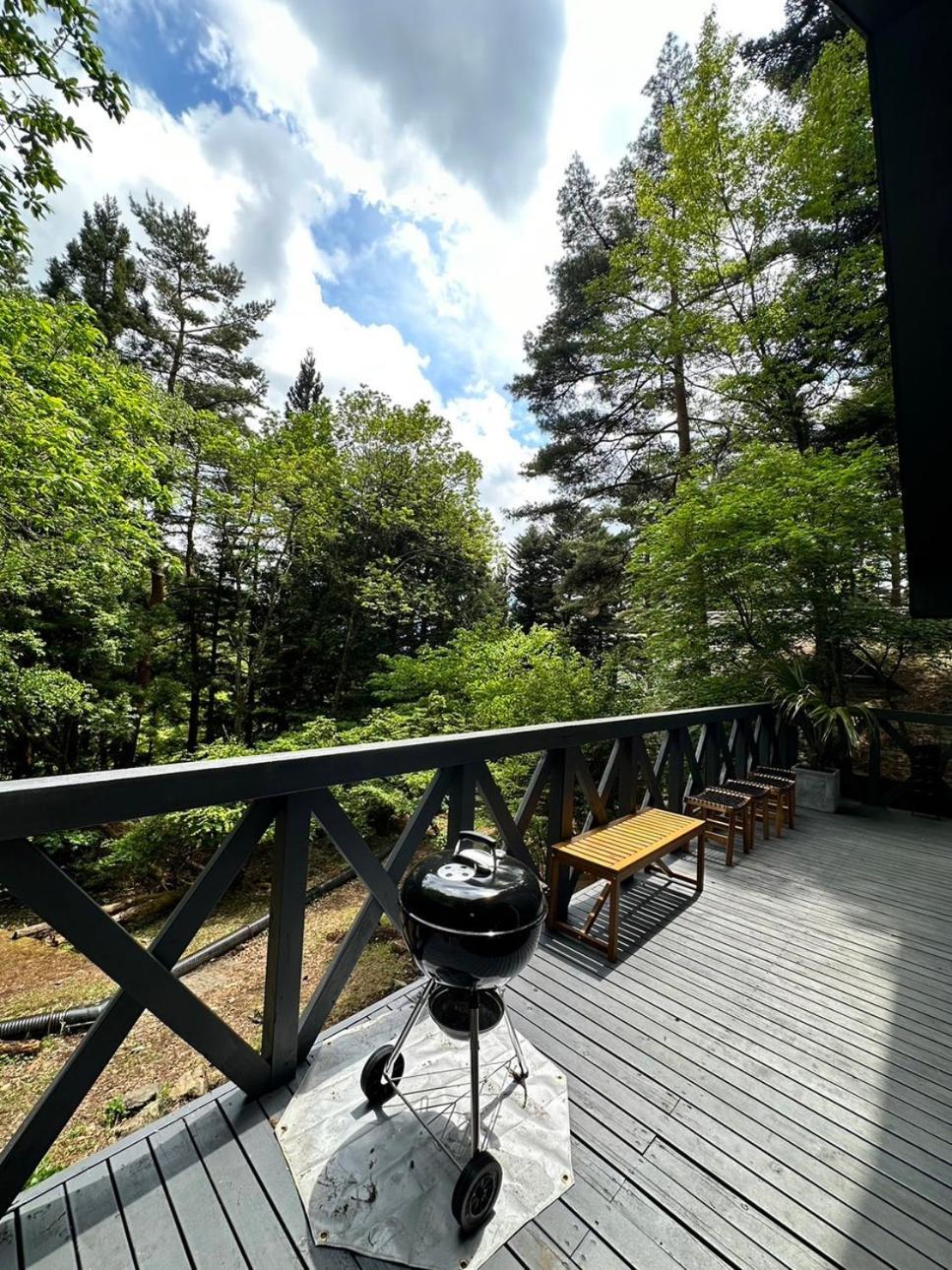 ペット可｜自然に囲まれながらサウナやbbq｜最大８名｜the No.10河口湖　 Appartement *